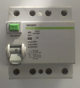 Дифференциальный выключатель Ex9CL-N 4P 63A 300mA AC